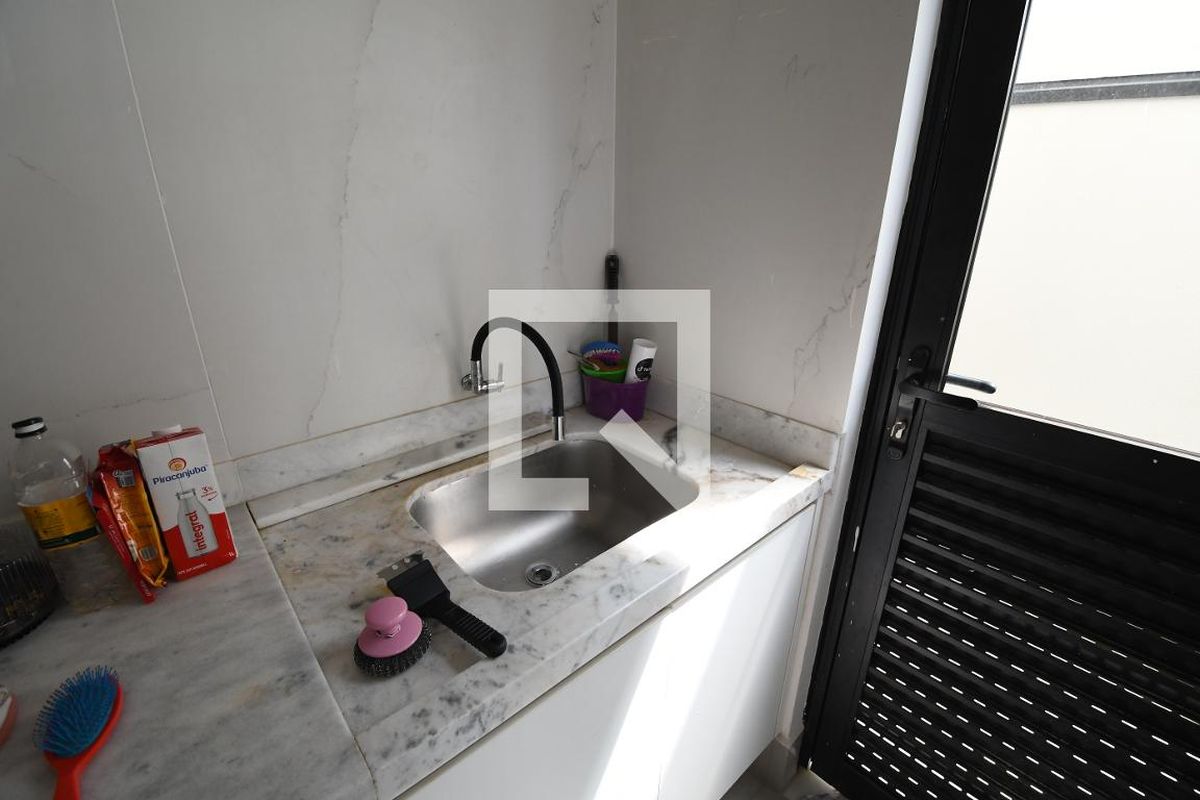 Casa à Venda - Res. Parque dos Alecrins, 4 Quartos,  265 m2 em , Campinas - sp | SoloBR