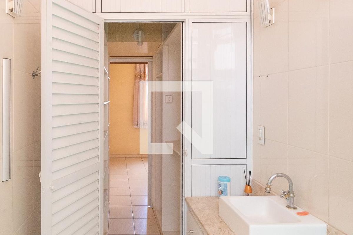 Apartamento à Venda - Centro, 3 Quartos,  160 m2 em , Campinas - sp | SoloBR