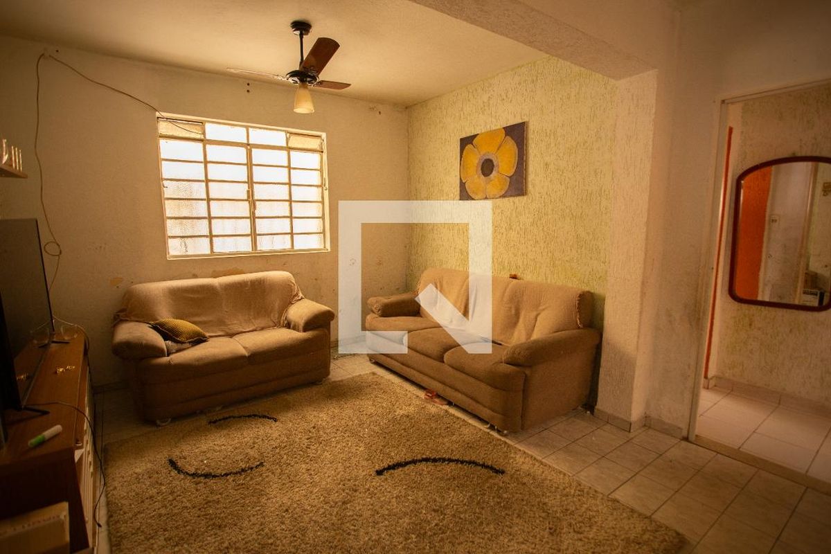 Casa, 3 quartos, 220 m² - Foto 2