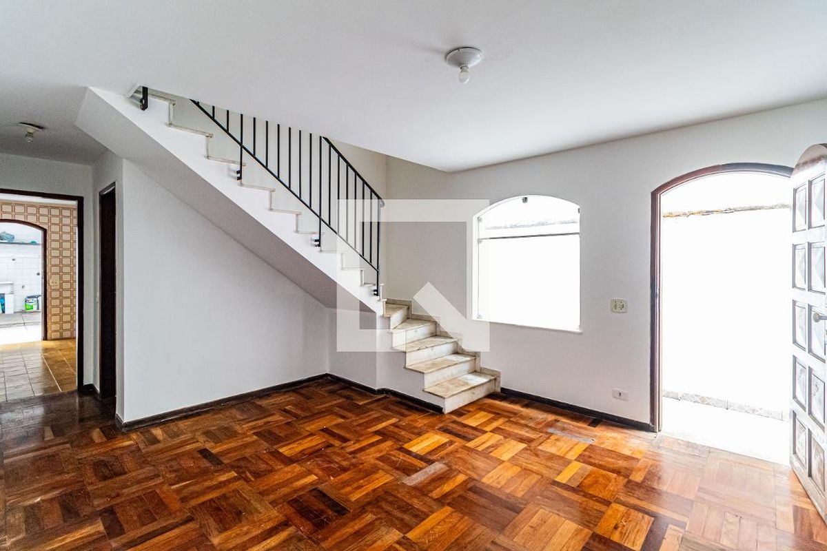 Casa, 3 quartos, 180 m² - Foto 2