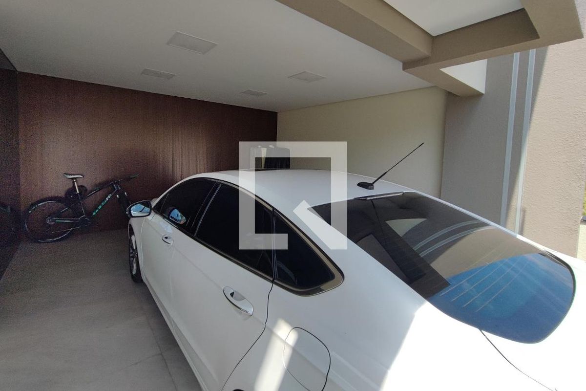 Casa à Venda - Swiss Park, 3 Quartos,  290 m2 em , Campinas - sp | SoloBR