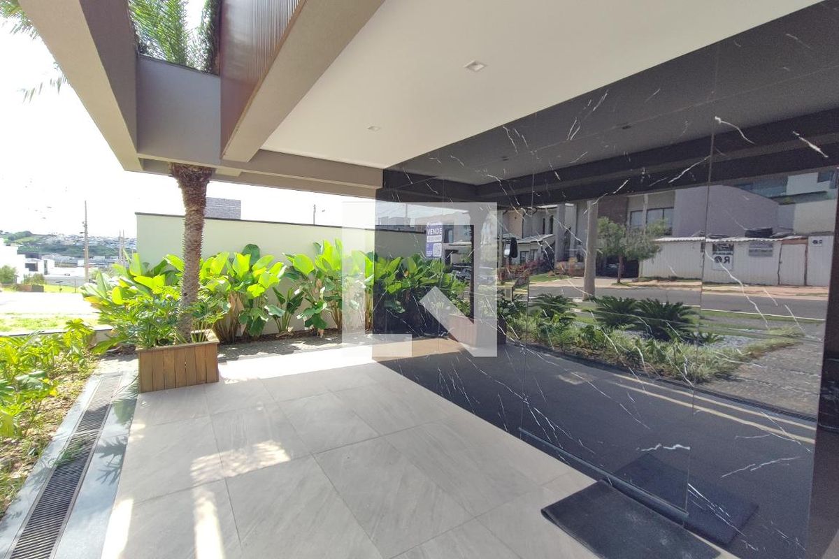 Casa à Venda - Swiss Park, 3 Quartos,  290 m2 em , Campinas - sp | SoloBR