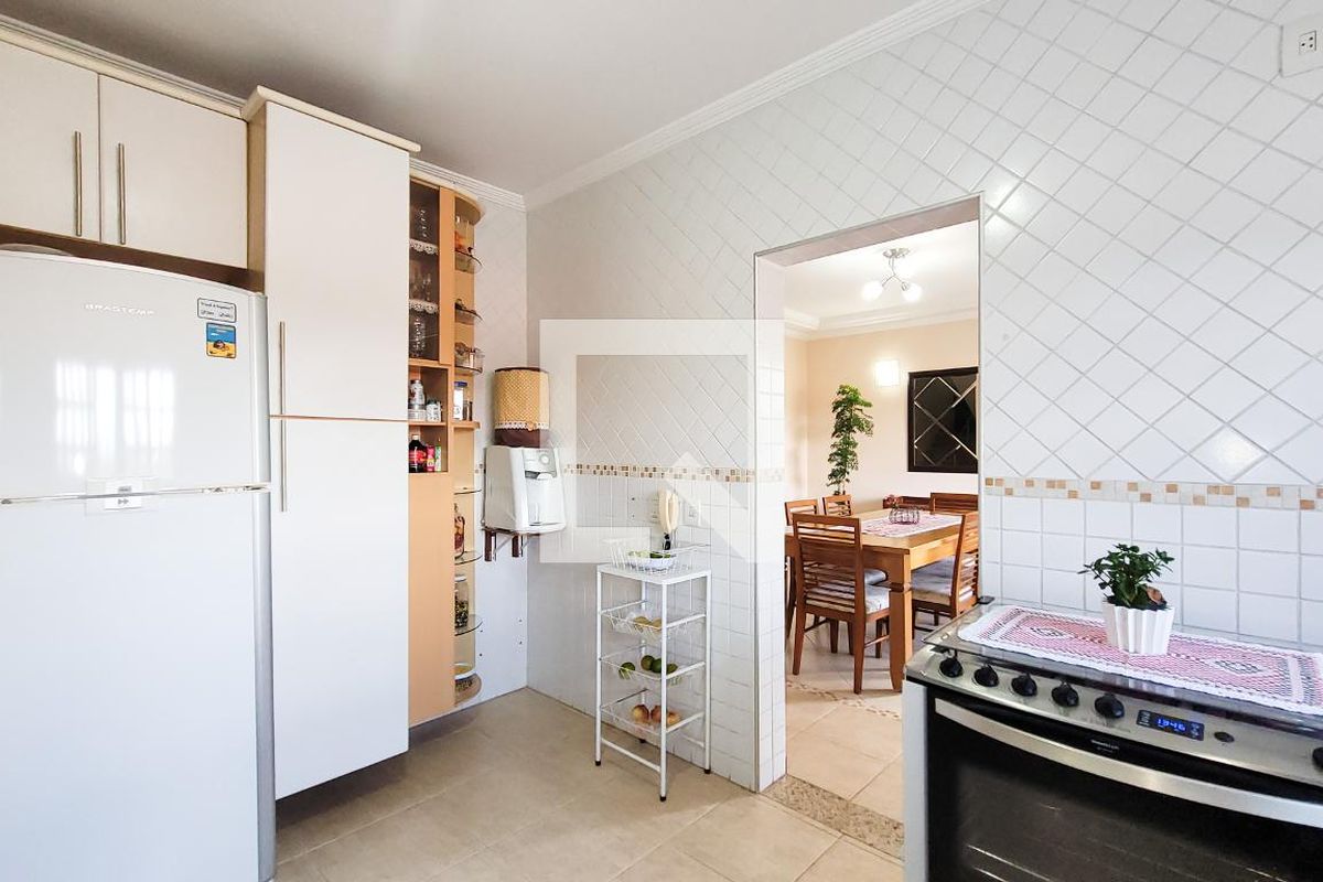 Casa à Venda - Taquaral, 4 Quartos,  360 m2 em , Campinas - sp | SoloBR