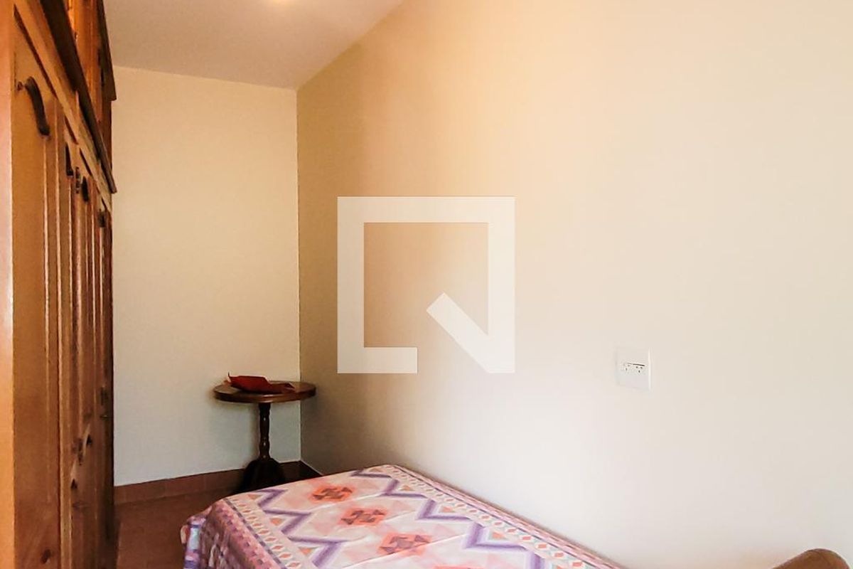 Casa à Venda - Taquaral, 4 Quartos,  360 m2 em , Campinas - sp | SoloBR