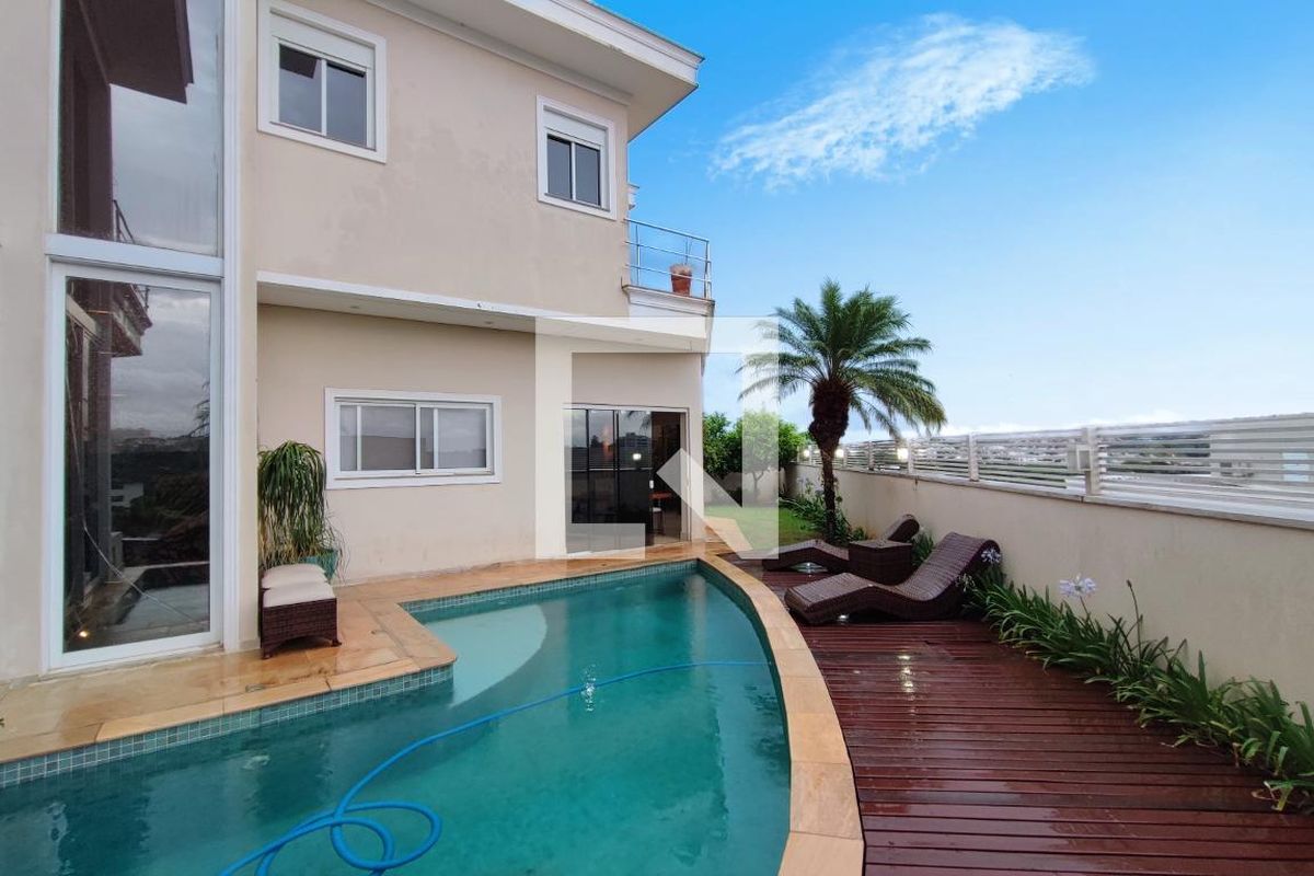 Casa à Venda - Swiss Park, 3 Quartos,  540 m2 em , Campinas - sp | SoloBR
