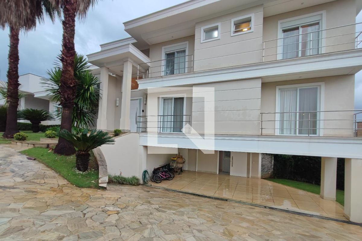 Casa à Venda - Swiss Park, 3 Quartos,  540 m2 em , Campinas - sp | SoloBR