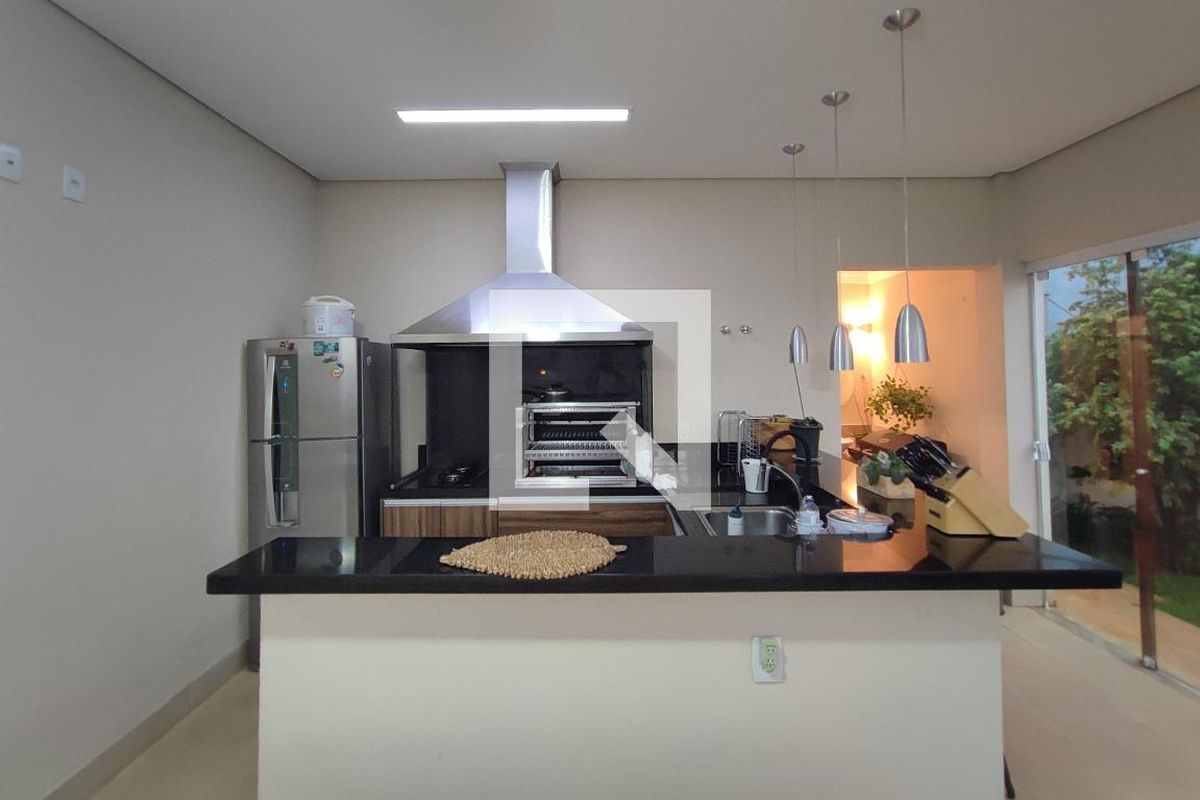Casa à Venda - Swiss Park, 3 Quartos,  540 m2 em , Campinas - sp | SoloBR