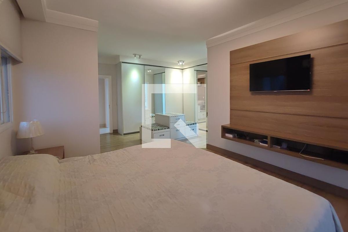 Casa à Venda - Swiss Park, 3 Quartos,  540 m2 em , Campinas - sp | SoloBR