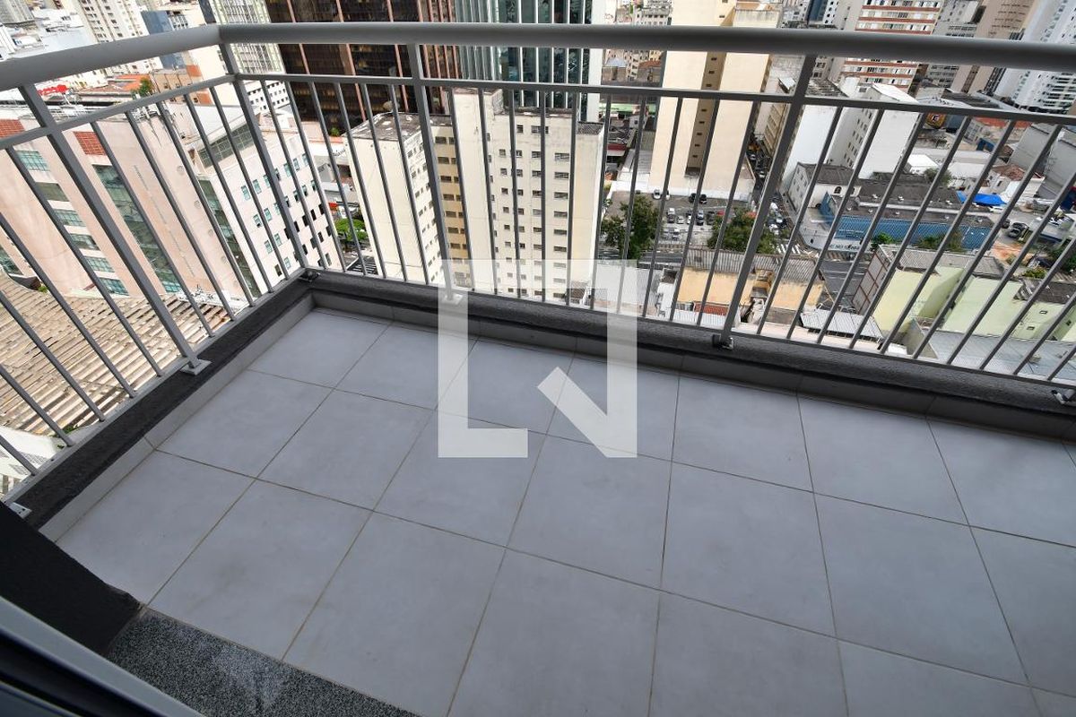 Apartamento à Venda - Centro, 1 Quarto,  45 m2 em , Campinas - sp | SoloBR
