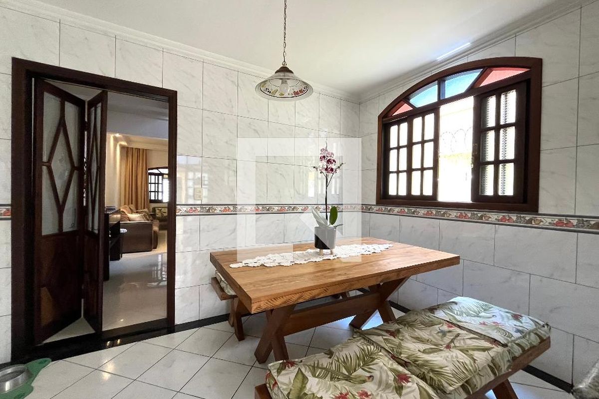 Casa, 4 quartos, 220 m² - Foto 57