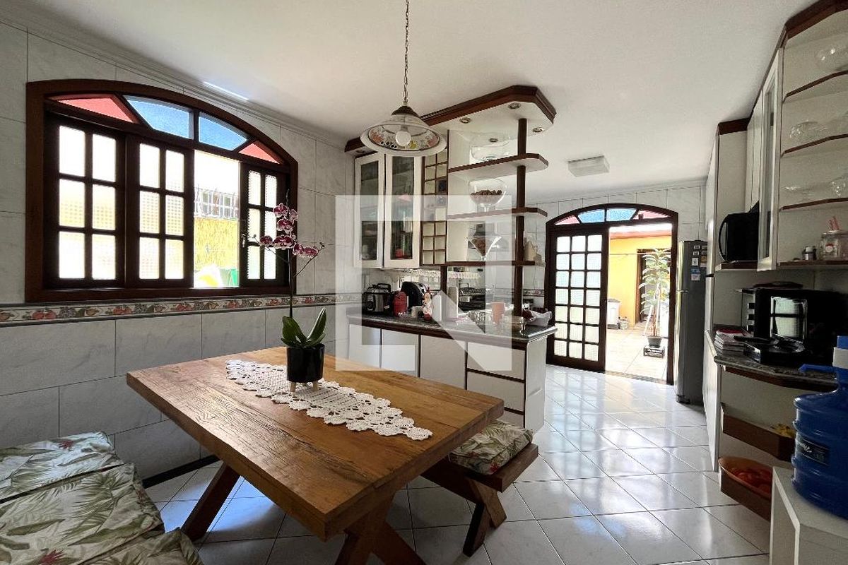 Casa, 4 quartos, 220 m² - Foto 56
