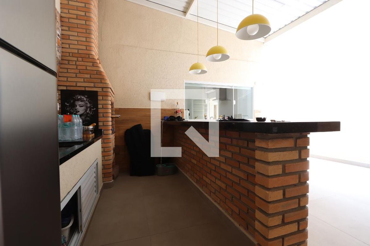 Casa, 3 quartos, 300 m² - Foto 45