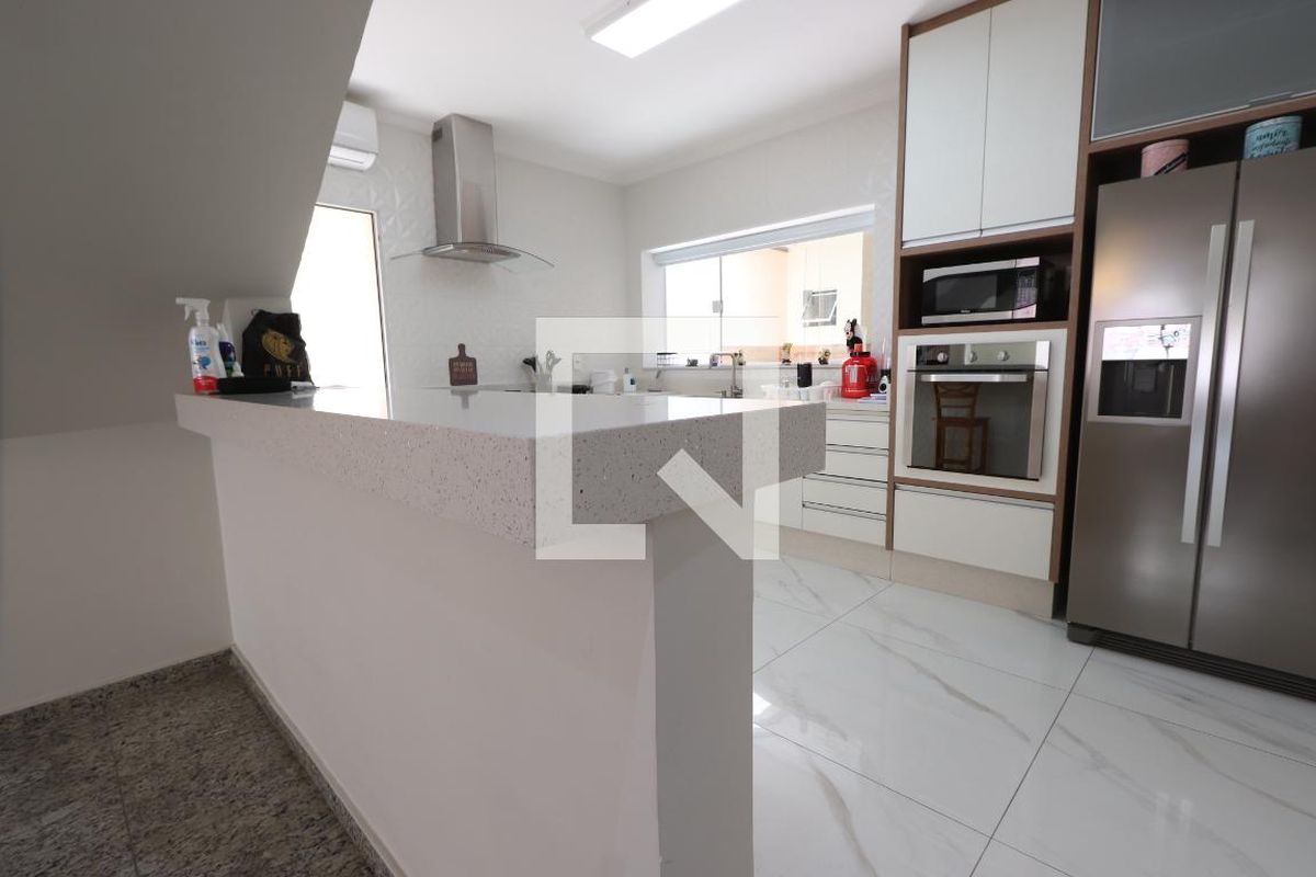Casa, 3 quartos, 300 m² - Foto 40