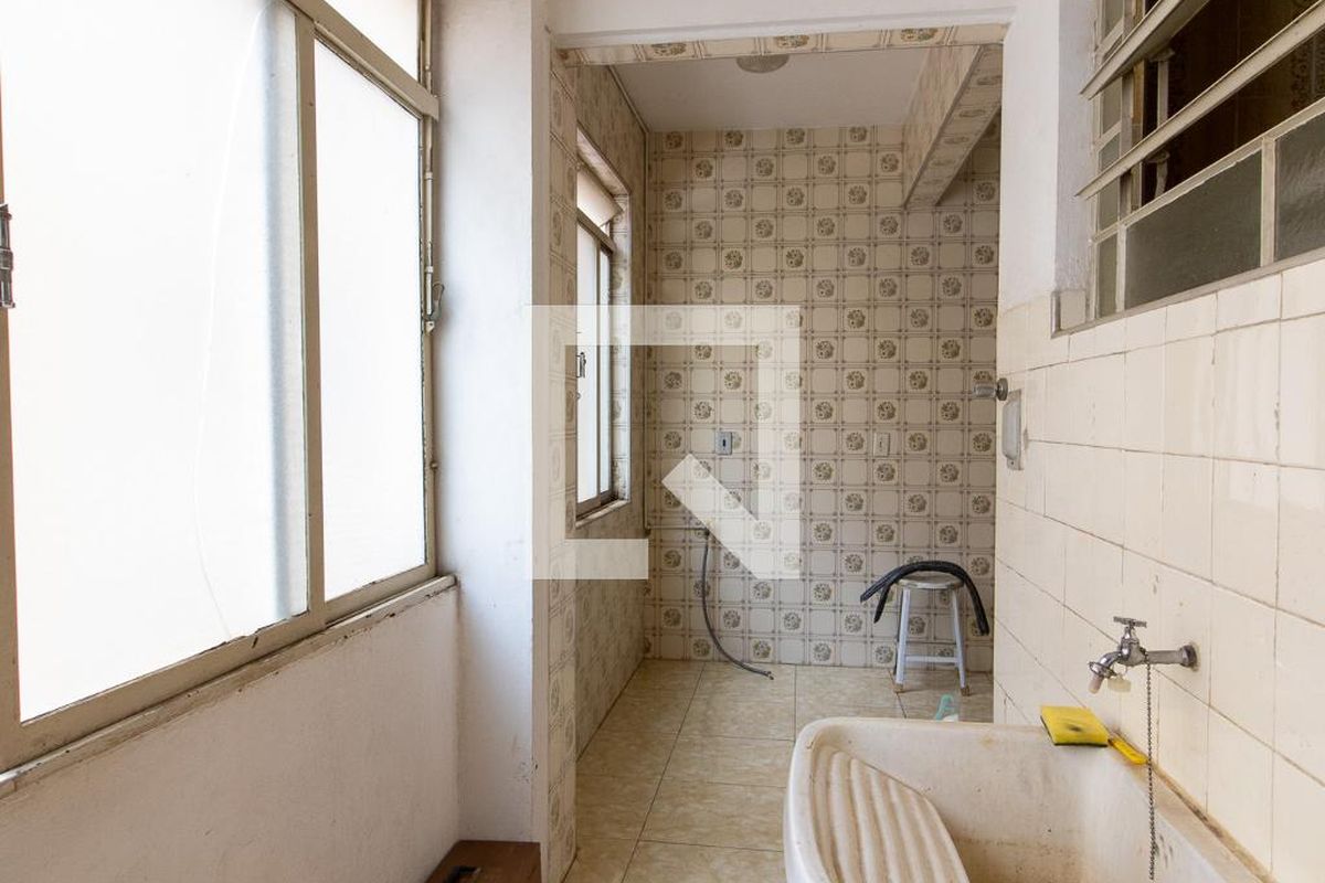 Apartamento à Venda - Centro, 2 Quartos,  110 m2 em , Campinas - sp | SoloBR