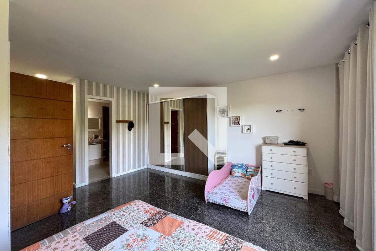 Casa, 4 quartos, 350 m² - Foto 38