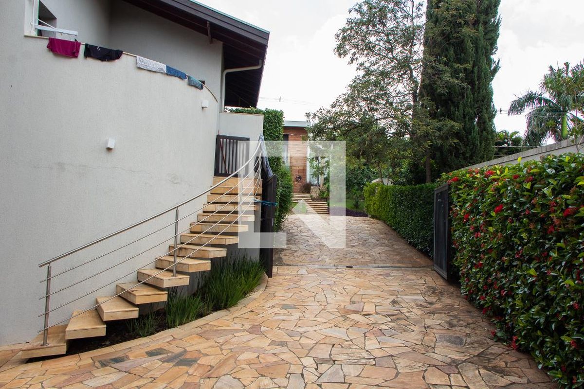 Casa à Venda - Lot. Alphaville Campinas, 3 Quartos,  480 m2 em , Campinas - sp | SoloBR