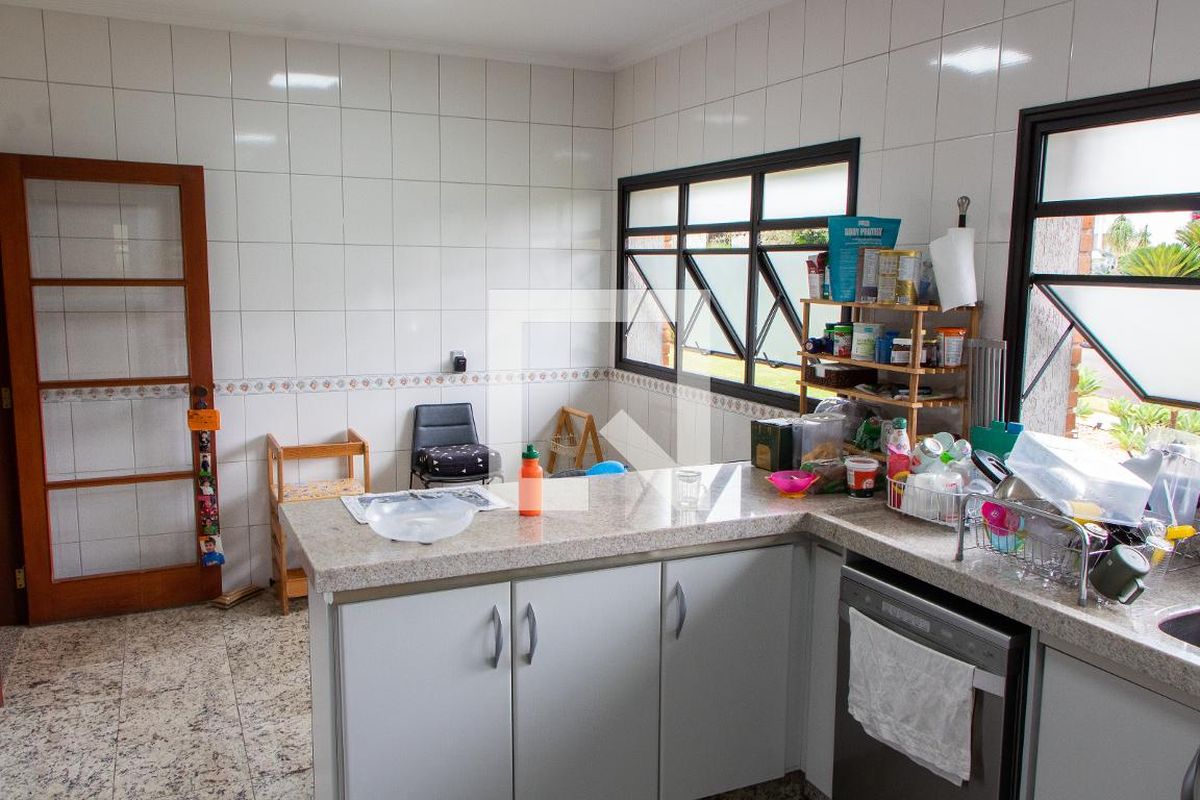 Casa à Venda - Lot. Alphaville Campinas, 3 Quartos,  480 m2 em , Campinas - sp | SoloBR