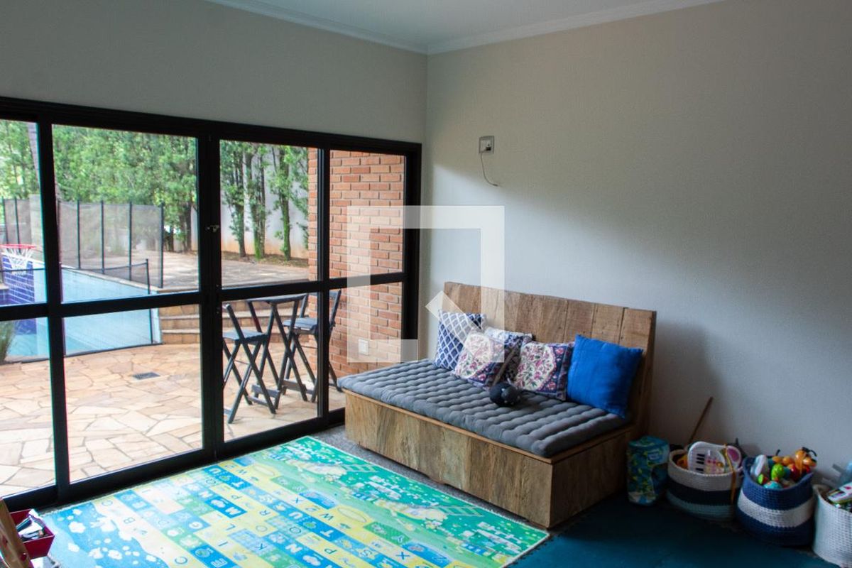 Casa à Venda - Lot. Alphaville Campinas, 3 Quartos,  480 m2 em , Campinas - sp | SoloBR