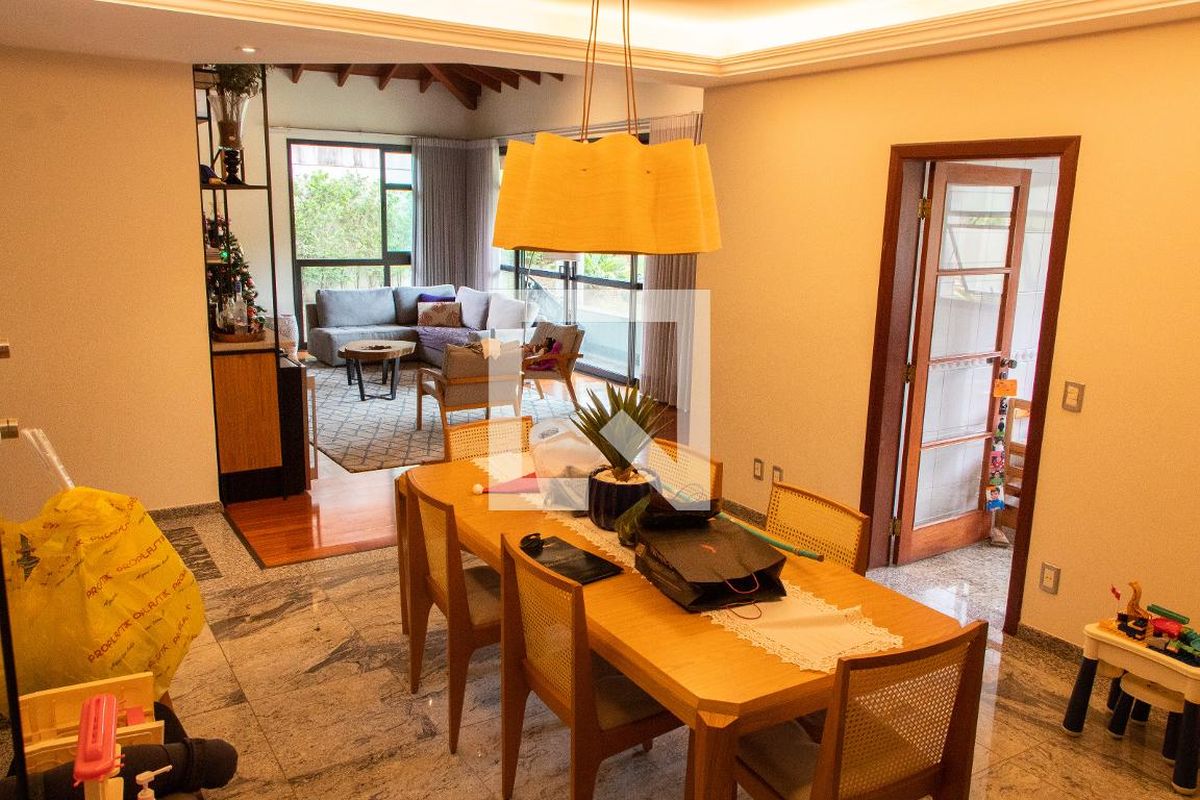 Casa à Venda - Lot. Alphaville Campinas, 3 Quartos,  480 m2 em , Campinas - sp | SoloBR