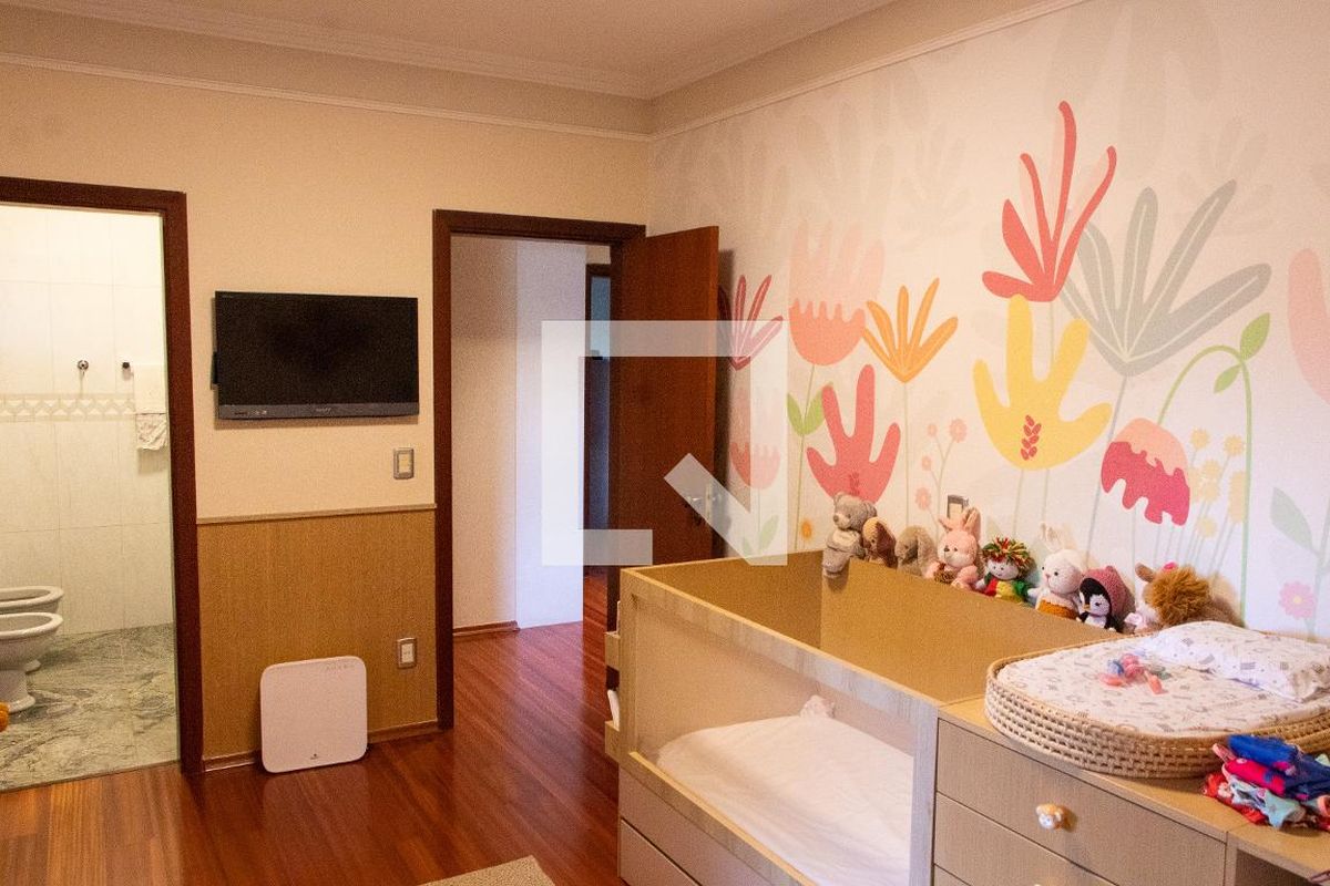 Casa à Venda - Lot. Alphaville Campinas, 3 Quartos,  480 m2 em , Campinas - sp | SoloBR