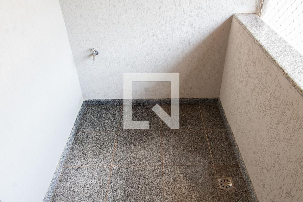 Casa à Venda - Lot. Alphaville Campinas, 3 Quartos,  480 m2 em , Campinas - sp | SoloBR