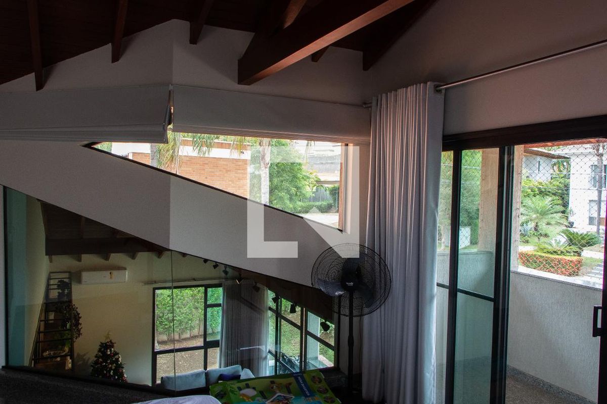 Casa à Venda - Lot. Alphaville Campinas, 3 Quartos,  480 m2 em , Campinas - sp | SoloBR