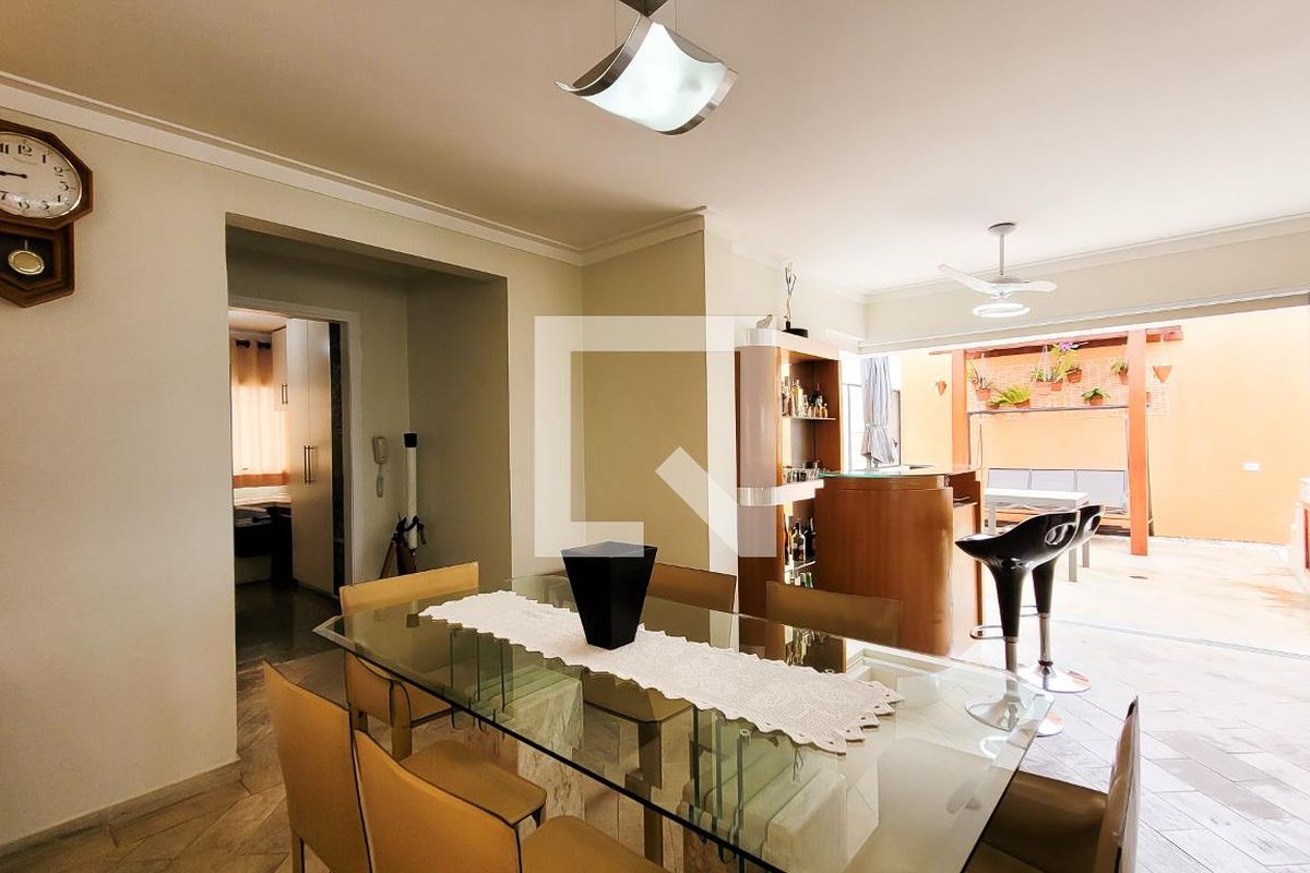 Apartamento à Venda - Bosque, 3 Quartos,  210 m2 em , Campinas - sp | SoloBR