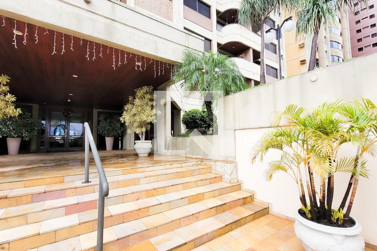 Apartamento à Venda - Bosque, 3 Quartos,  210 m2 em , Campinas - sp | SoloBR