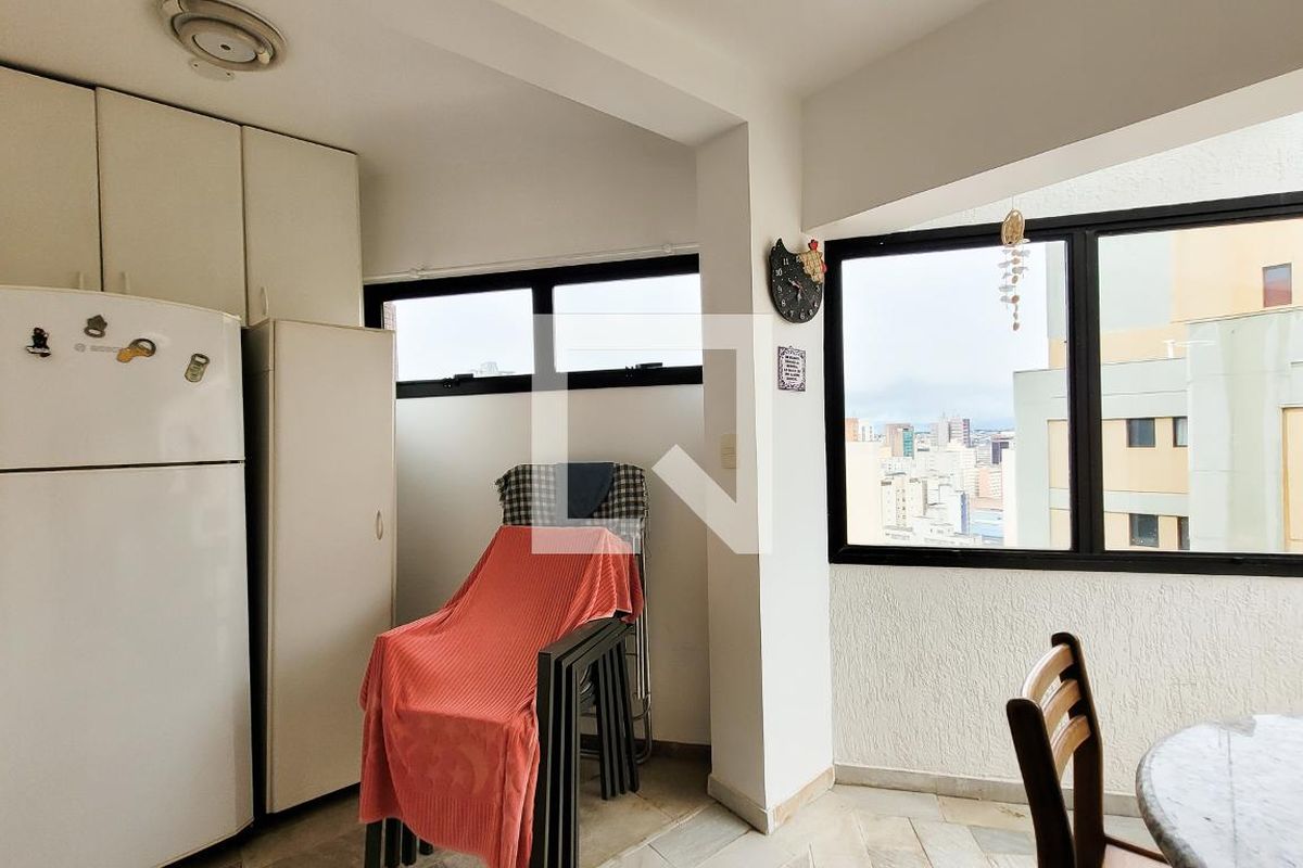 Apartamento à Venda - Bosque, 3 Quartos,  210 m2 em , Campinas - sp | SoloBR