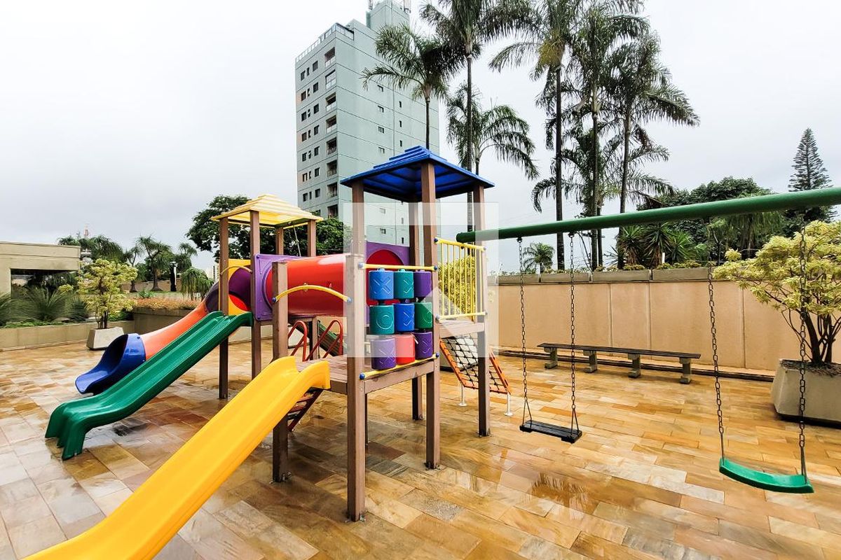 Apartamento à Venda - Bosque, 3 Quartos,  210 m2 em , Campinas - sp | SoloBR