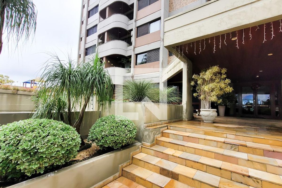 Apartamento à Venda - Bosque, 3 Quartos,  210 m2 em , Campinas - sp | SoloBR
