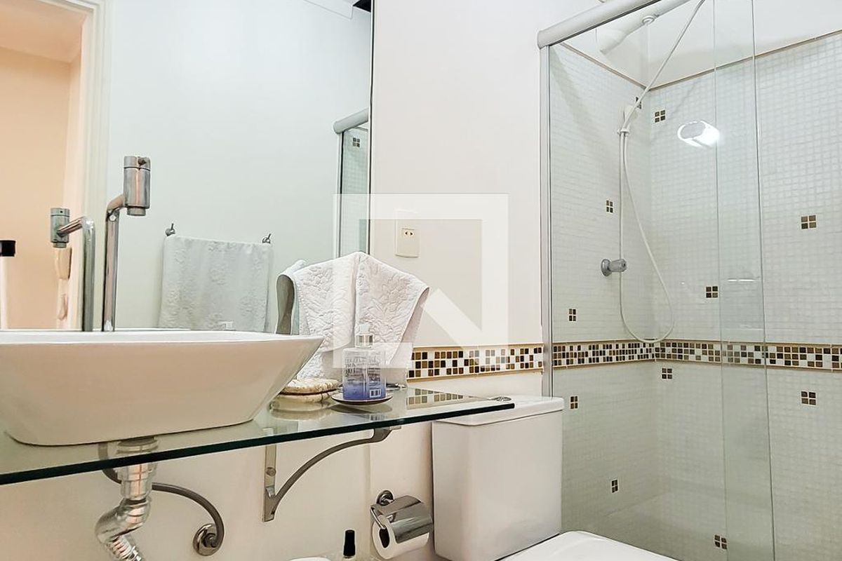 Apartamento à Venda - Bosque, 3 Quartos,  210 m2 em , Campinas - sp | SoloBR