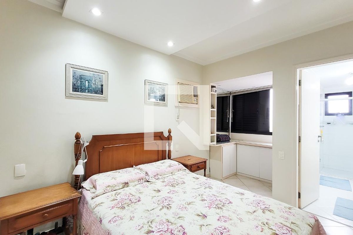 Apartamento à Venda - Bosque, 3 Quartos,  210 m2 em , Campinas - sp | SoloBR