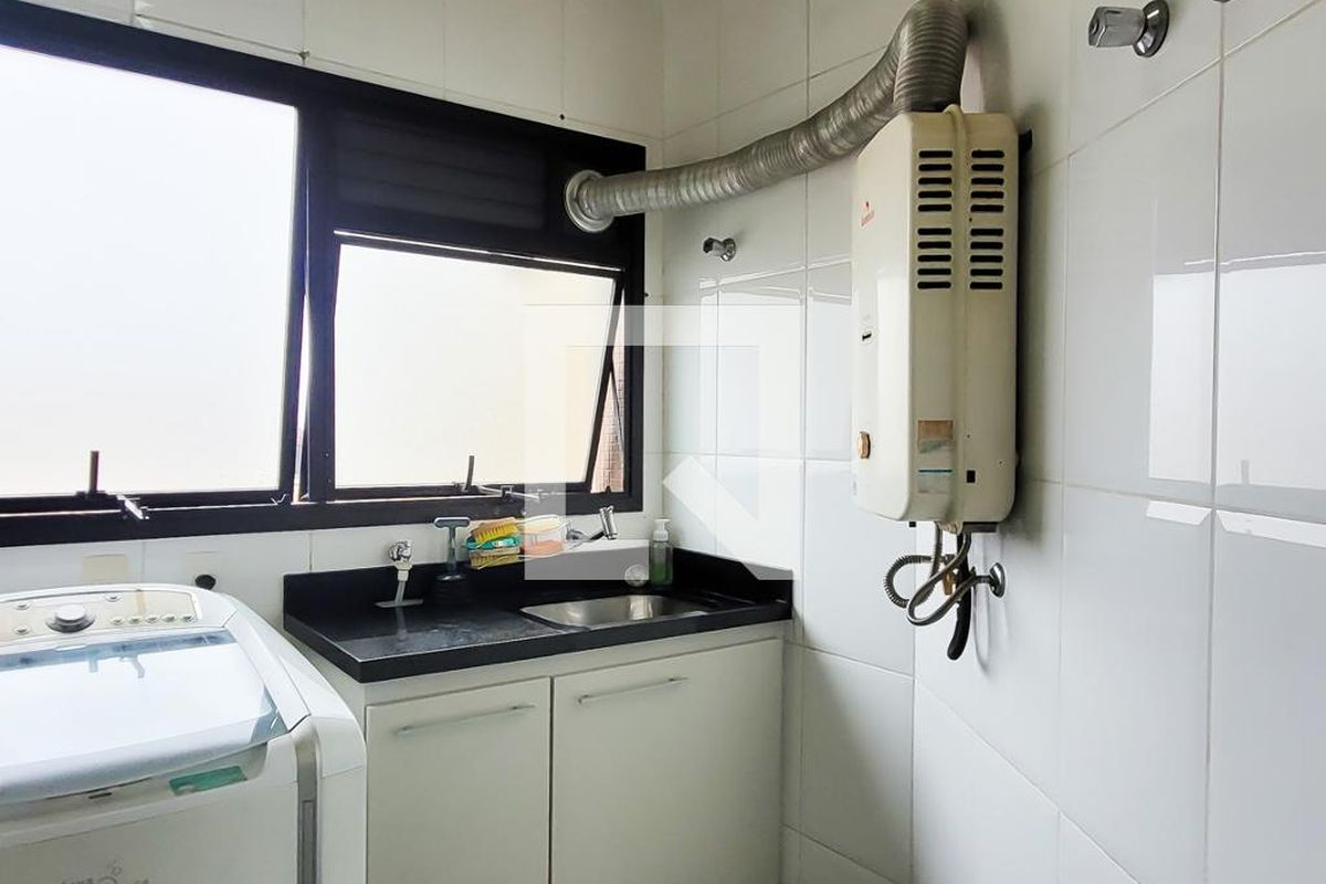 Apartamento à Venda - Bosque, 3 Quartos,  210 m2 em , Campinas - sp | SoloBR