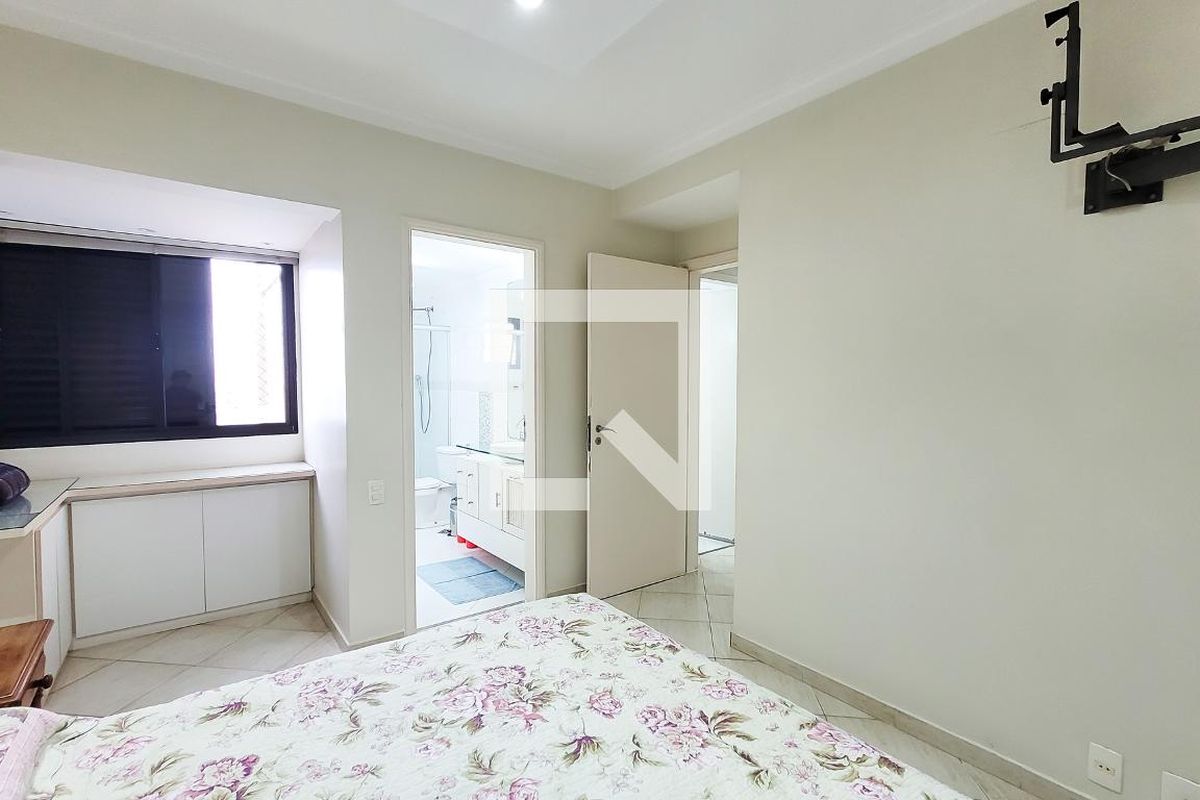 Apartamento à Venda - Bosque, 3 Quartos,  210 m2 em , Campinas - sp | SoloBR