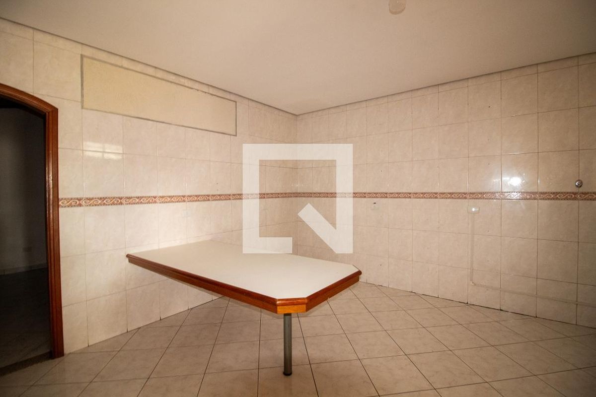 Casa, 3 quartos, 200 m² - Foto 22