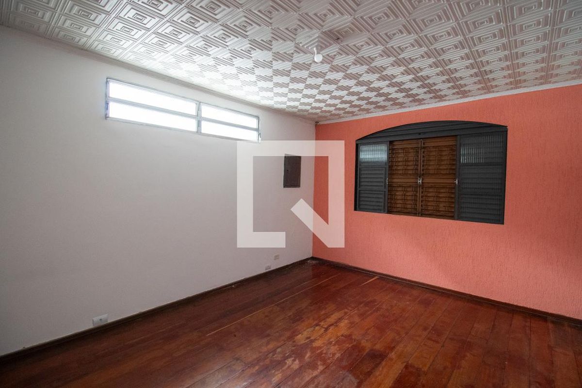 Casa, 3 quartos, 200 m² - Foto 2