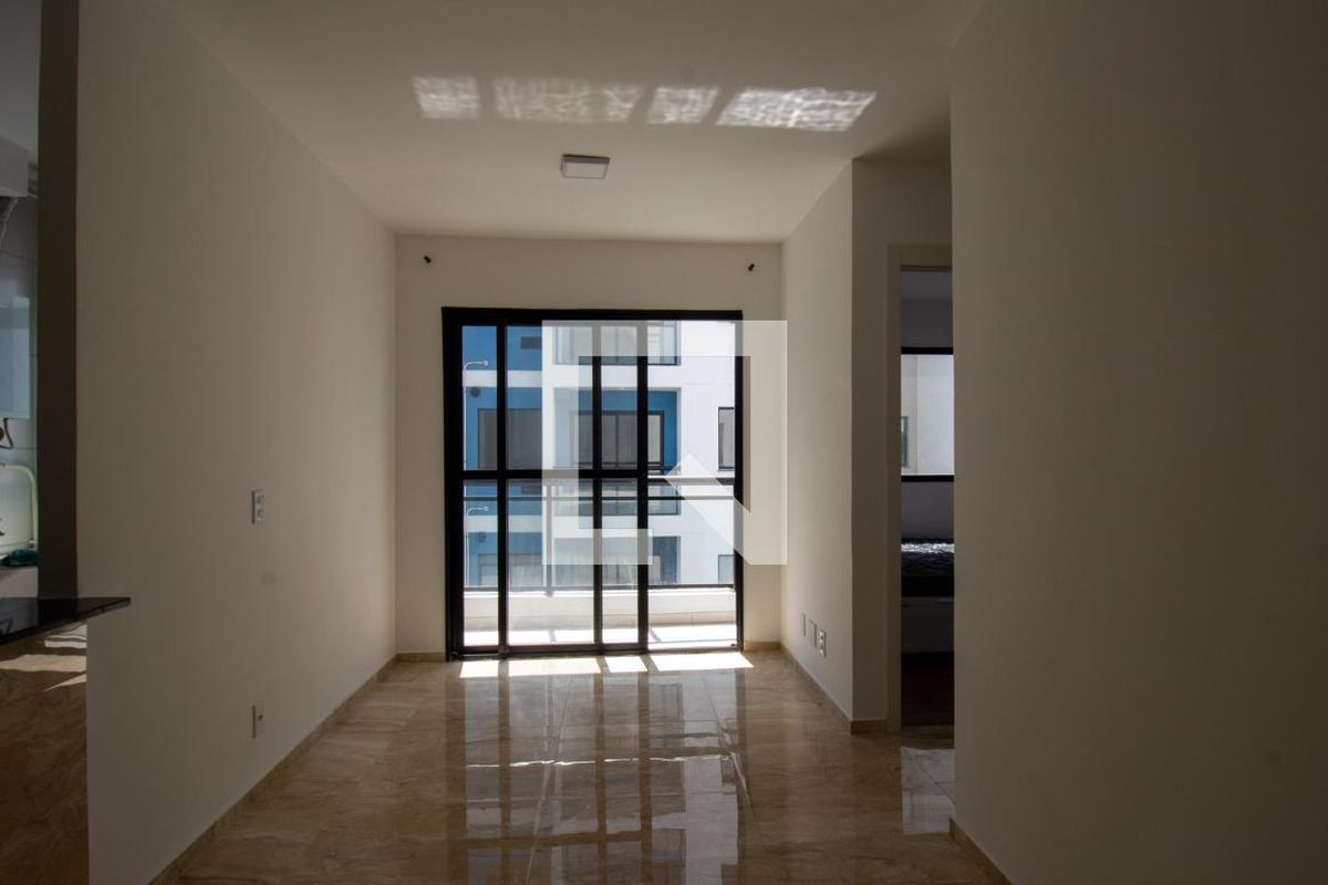 Apartamento, 2 quartos, 70 m² - Foto 2