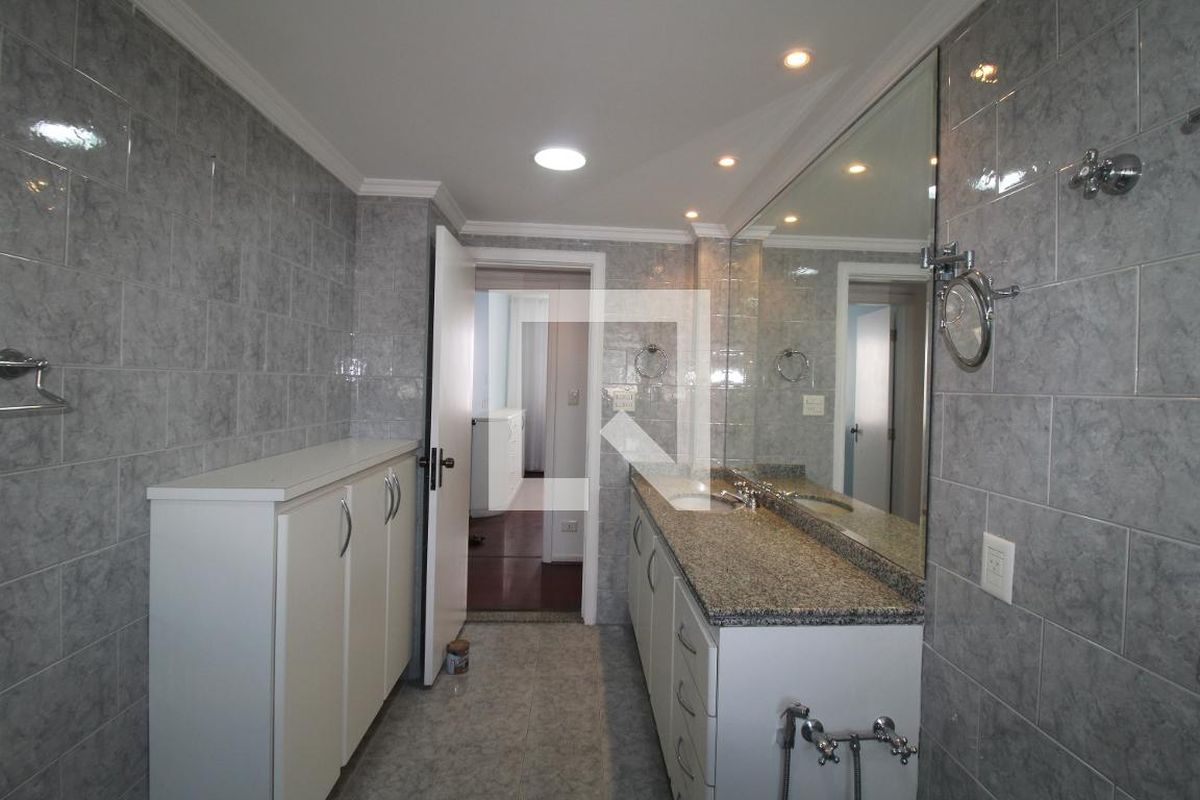 Apartamento, 3 quartos, 212 m² - Foto 64