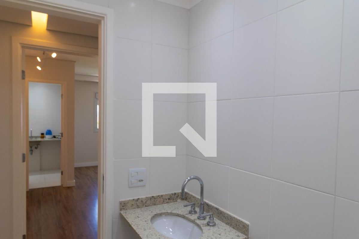 Apartamento à Venda - Lot. Alphaville Campinas, 4 Quartos,  137 m2 em , Campinas - sp | SoloBR