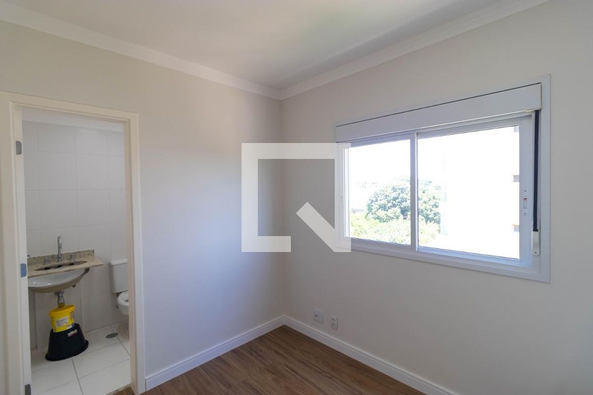 Apartamento à Venda - Lot. Alphaville Campinas, 4 Quartos,  137 m2 em , Campinas - sp | SoloBR