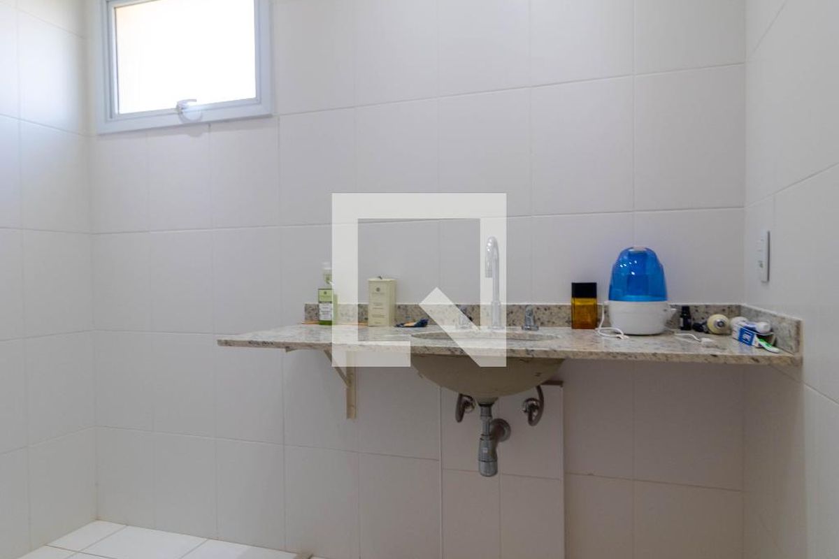 Apartamento à Venda - Lot. Alphaville Campinas, 4 Quartos,  137 m2 em , Campinas - sp | SoloBR