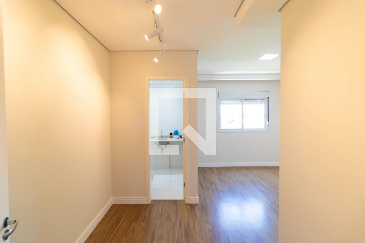 Apartamento à Venda - Lot. Alphaville Campinas, 4 Quartos,  137 m2 em , Campinas - sp | SoloBR