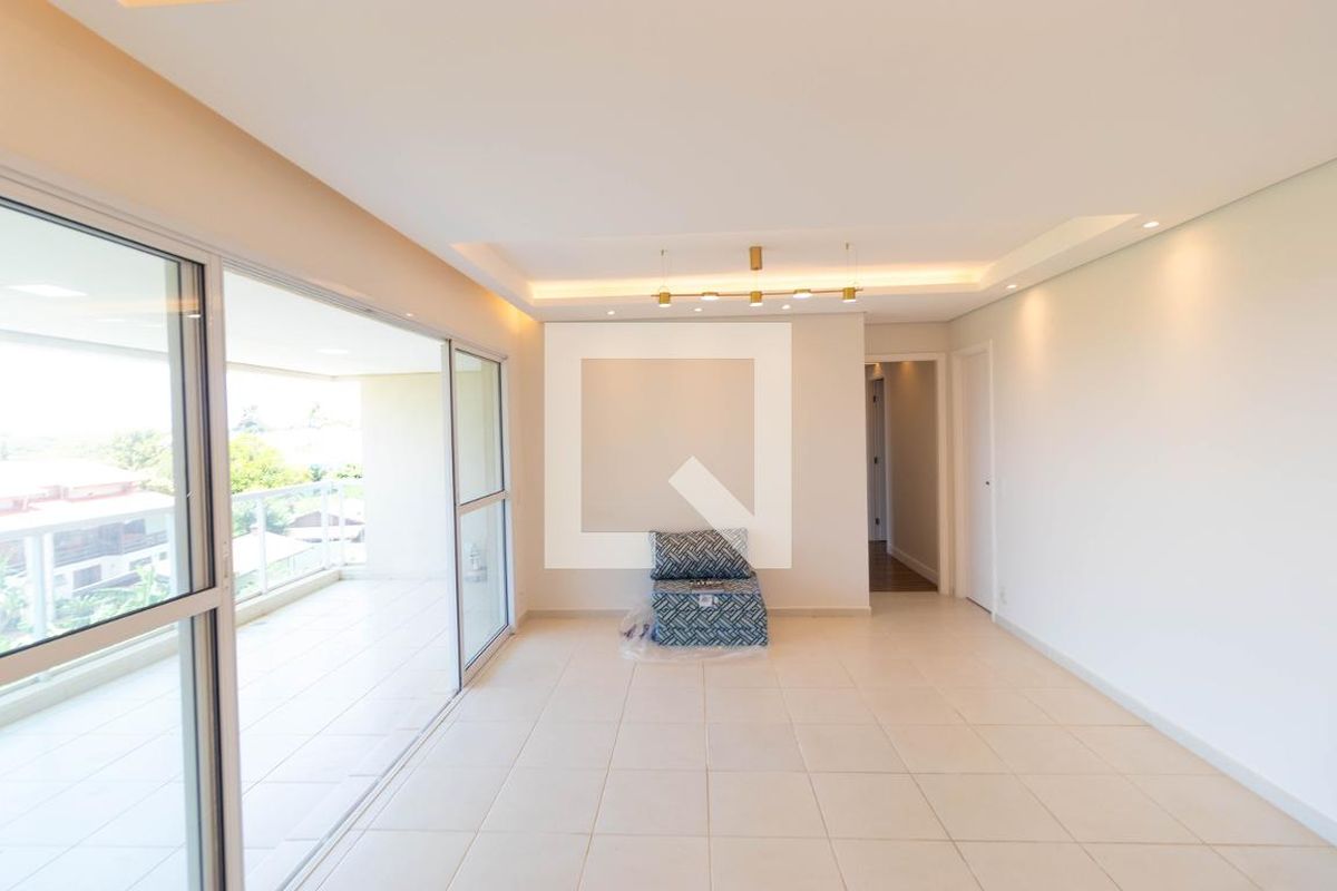 Apartamento à Venda - Lot. Alphaville Campinas, 4 Quartos,  137 m2 em , Campinas - sp | SoloBR
