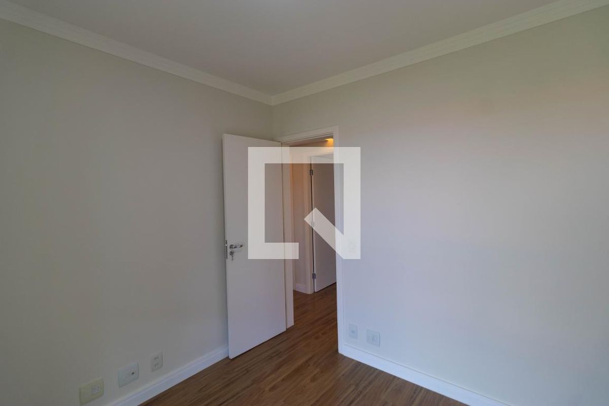 Apartamento à Venda - Lot. Alphaville Campinas, 4 Quartos,  137 m2 em , Campinas - sp | SoloBR