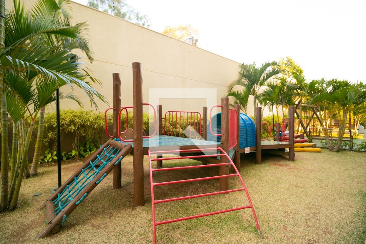 Apartamento à Venda - Lot. Alphaville Campinas, 4 Quartos,  137 m2 em , Campinas - sp | SoloBR