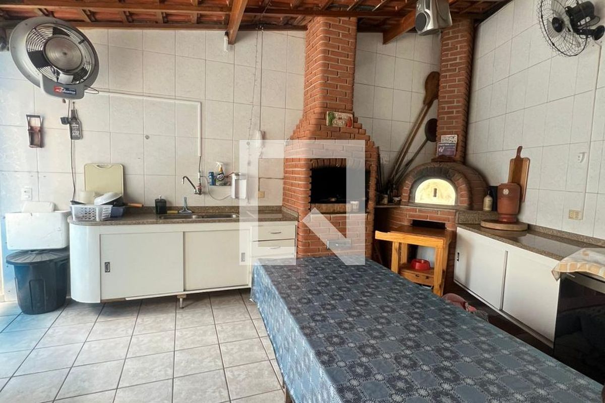 Casa, 3 quartos, 262 m² - Foto 125