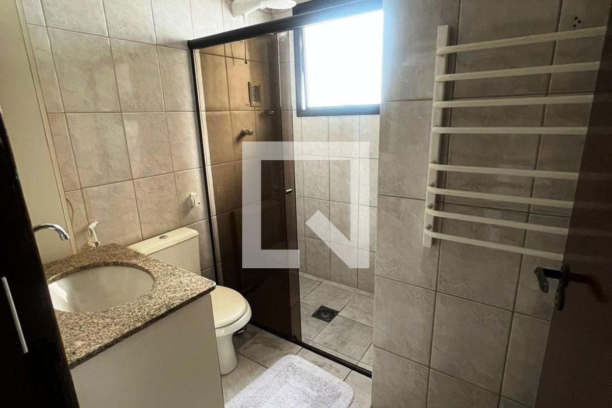 Casa, 3 quartos, 262 m² - Foto 69