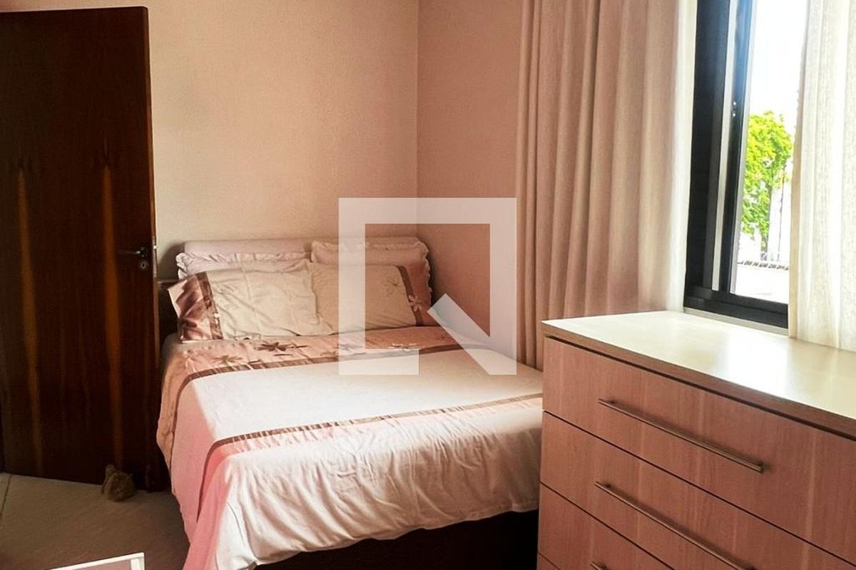 Casa, 3 quartos, 262 m² - Foto 37