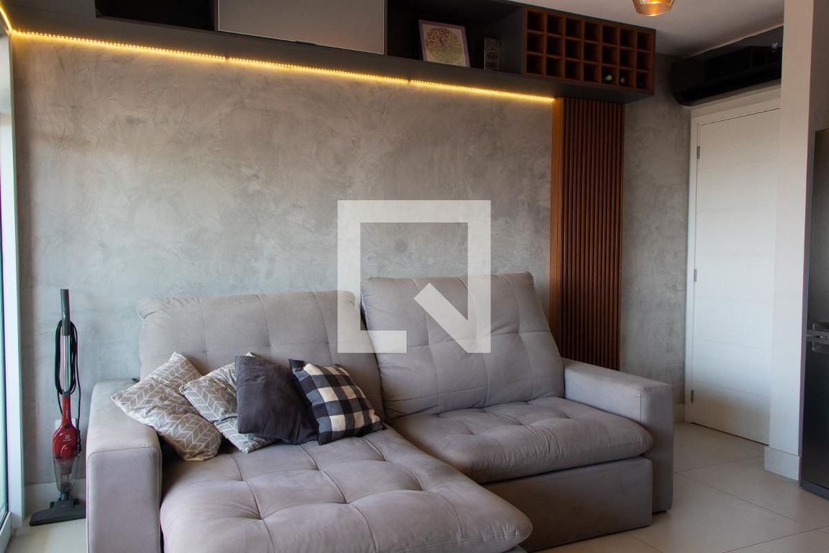 Apartamento à Venda - Bosque, 1 Quarto,  47 m2 em , Campinas - sp | SoloBR